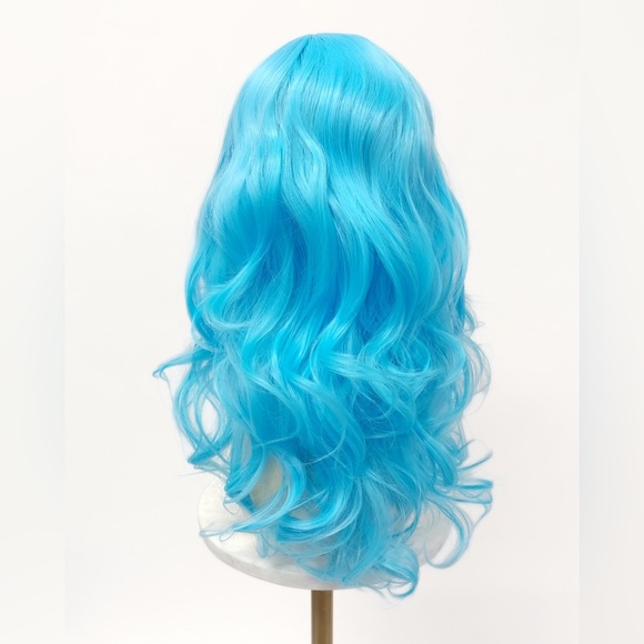 Light Blue Color Wavy Wig with Bangs 17" - Picture 4 of 7